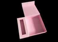 กล่องการ์ดปิดปากแม่เหล็กสีชมพูพร้อมแผ่นรองมุมสองชั้นและหน้าต่างใส ผู้ผลิต