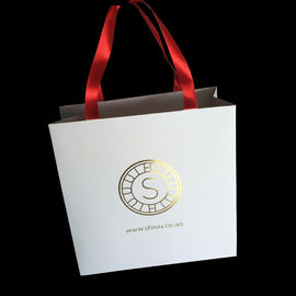 ประเทศจีน Holiday Xmas Fancy Handle Paper ถุงช้อปปิ้ง, ถุงกระดาษพิมพ์เอง โรงงาน